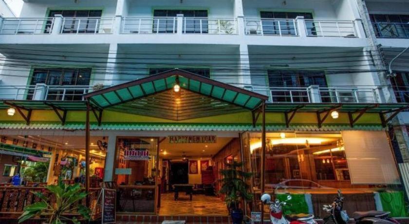 Triple Rund Place Hotel Patong Exterior photo